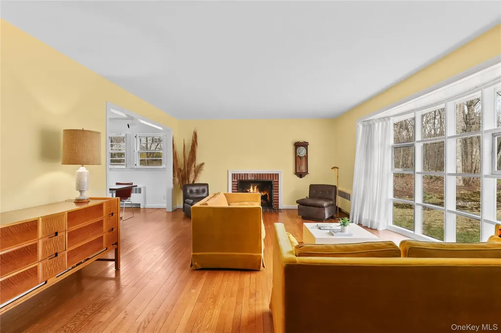 15 Laurel Road Pound Ridge NY 10576