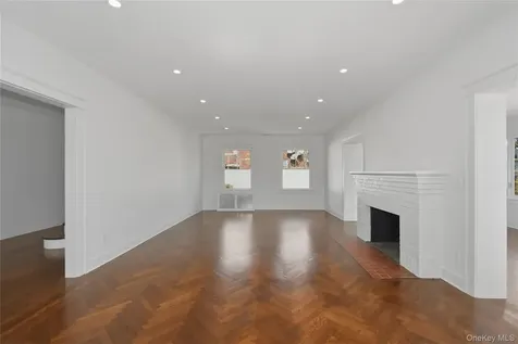 55 Stuyvesant Plaza Mount Vernon NY 10552