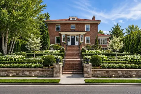 55 Stuyvesant Plaza Mount Vernon NY 10552