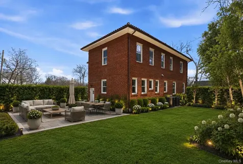 55 Stuyvesant Plaza Mount Vernon NY 10552