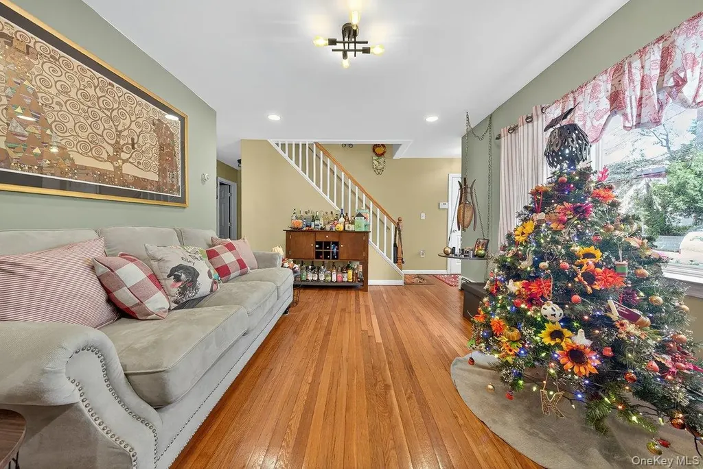 34 Raybrook Road Yonkers NY 10704