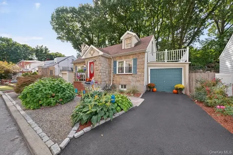 34 Raybrook Road Yonkers NY 10704