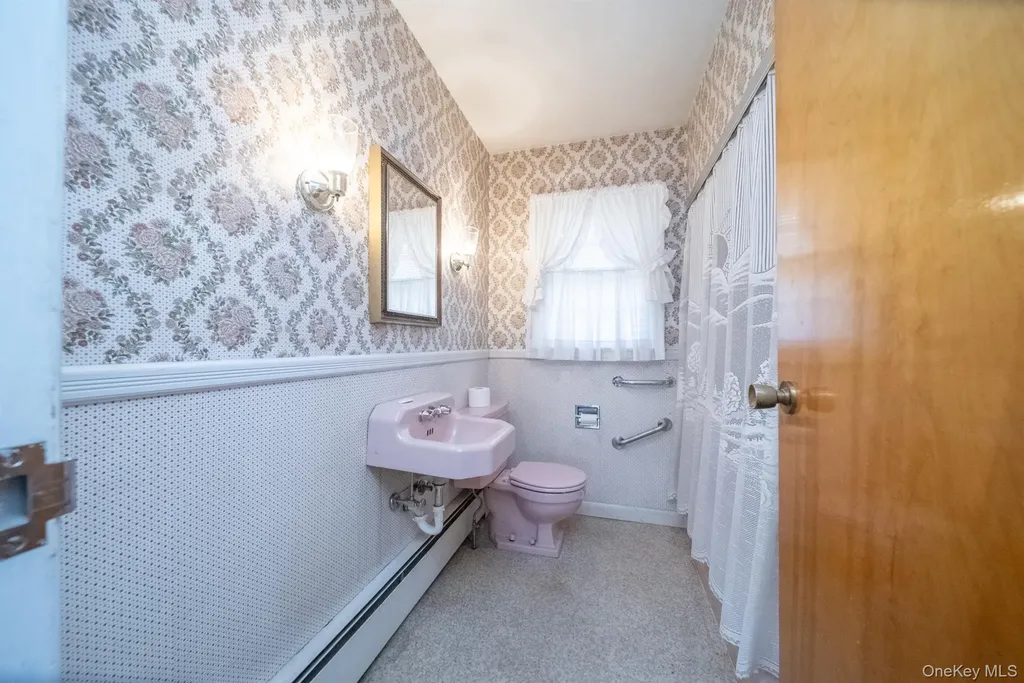 272 E Chester Street Kingston NY 12401