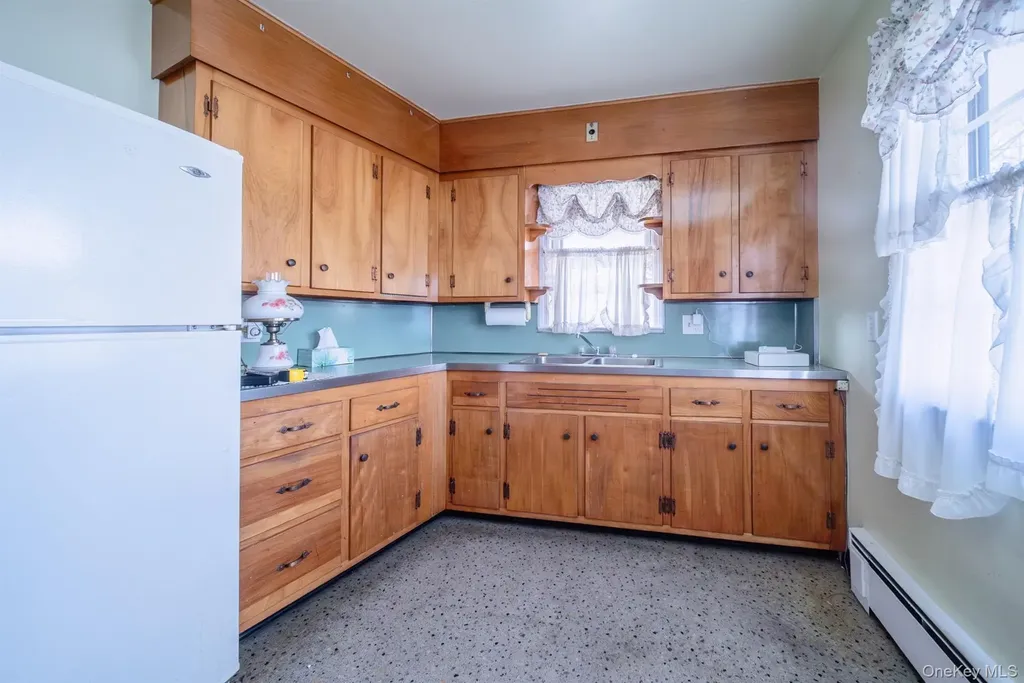 272 E Chester Street Kingston NY 12401