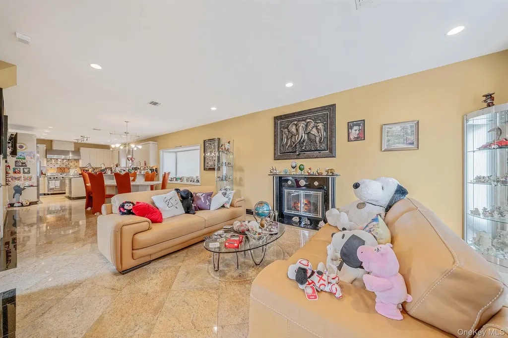1218 Centre Street Hewlett NY 11557