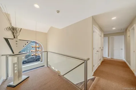 1218 Centre Street Hewlett NY 11557