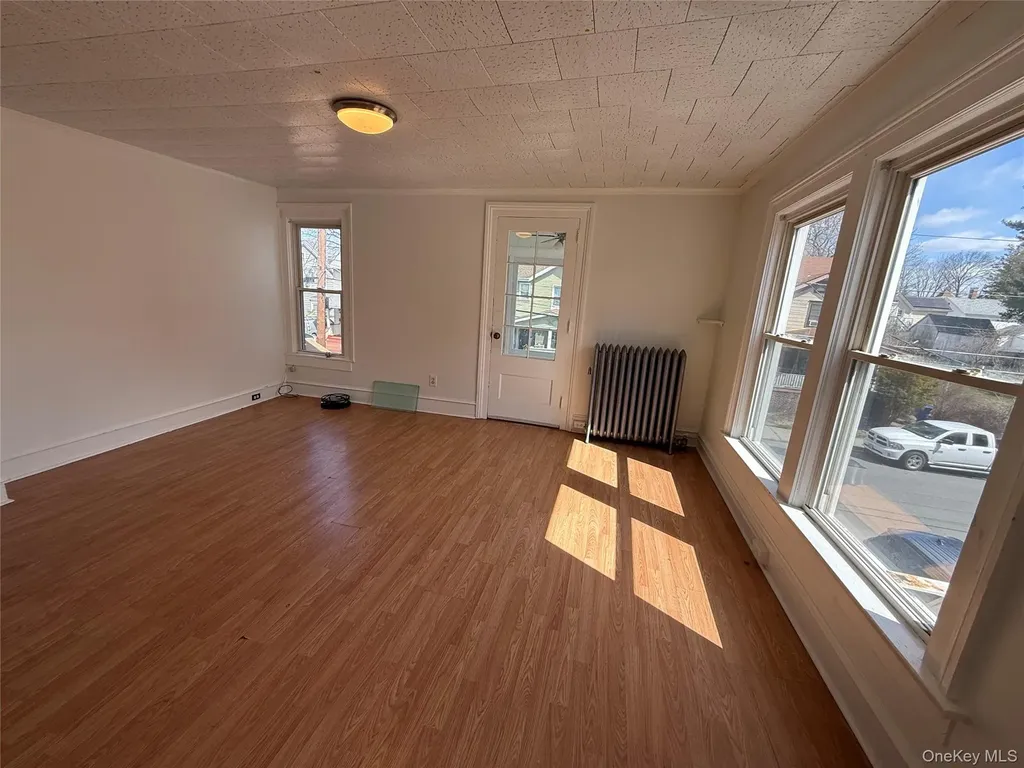 11 Knapp Avenue Middletown NY 10940