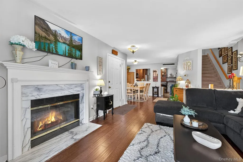 19 Olde Wagon Road Warwick NY 10990