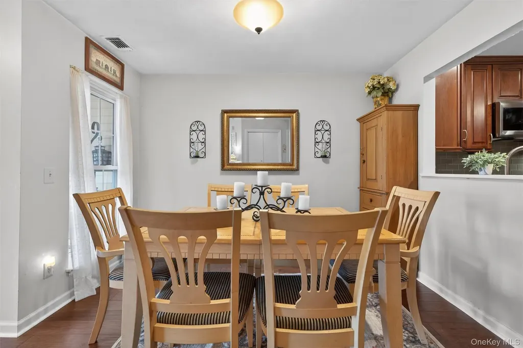 19 Olde Wagon Road Warwick NY 10990