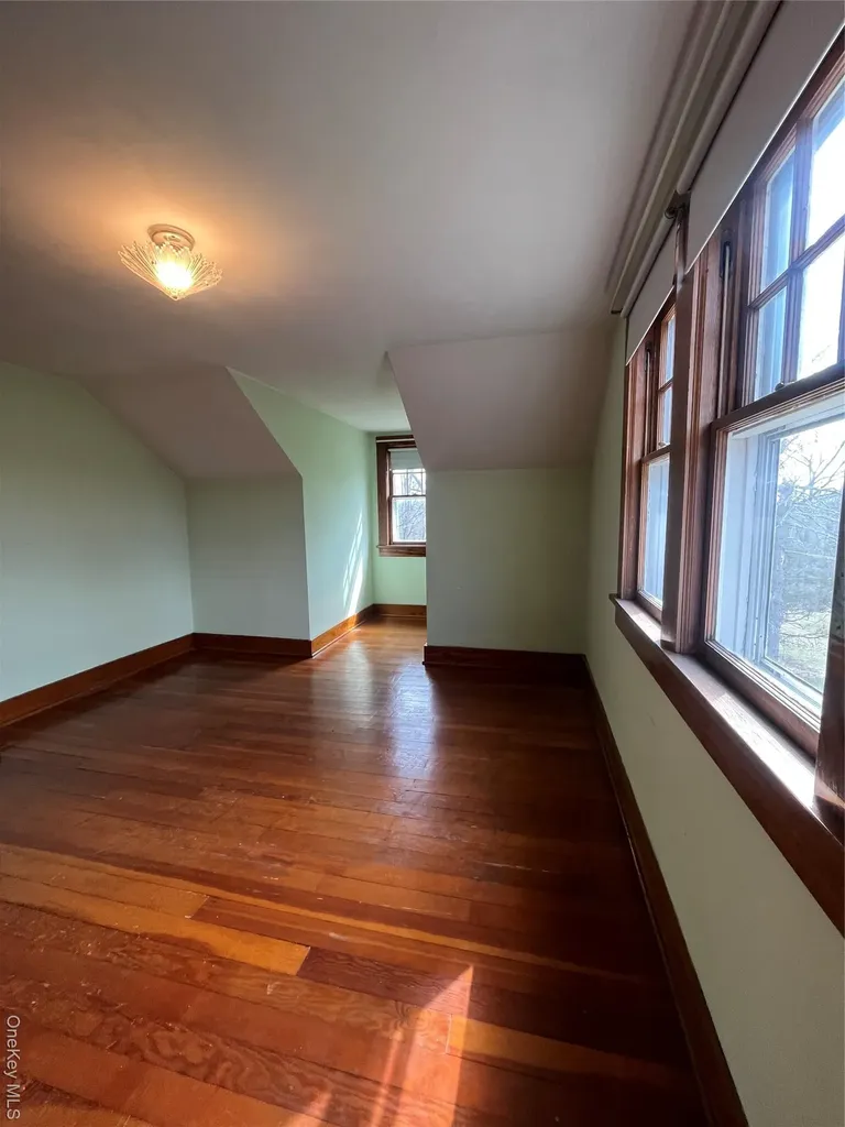 537 Route 17k Middletown NY 12721