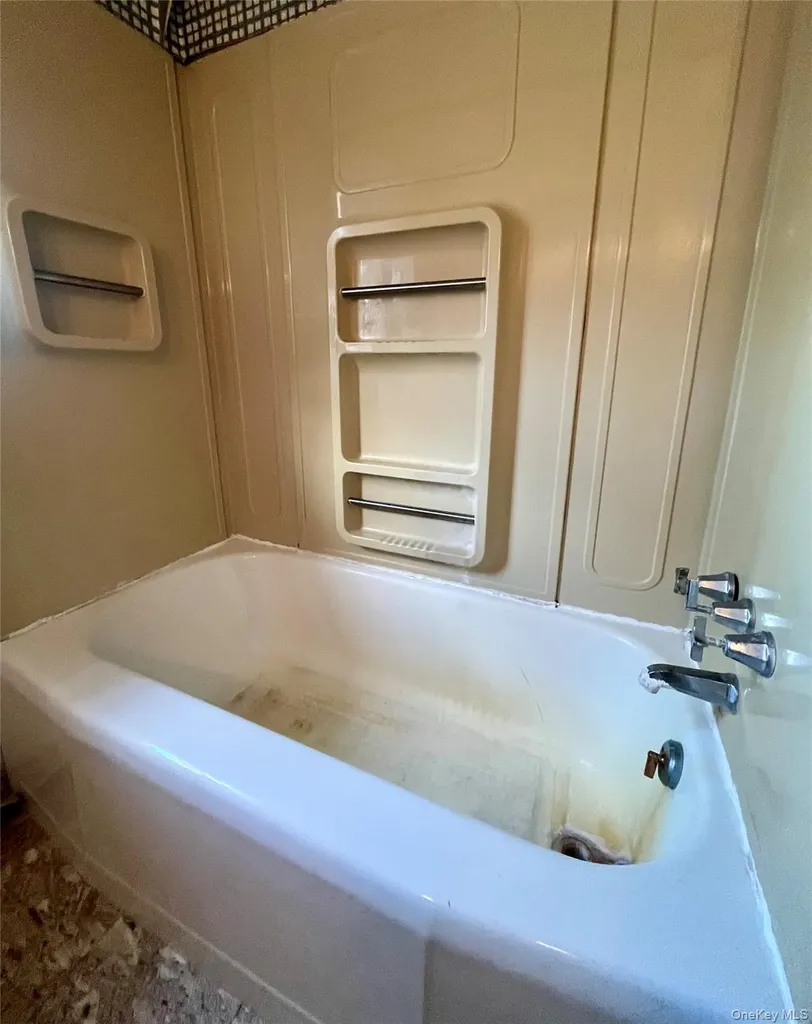 537 Route 17k Middletown NY 12721