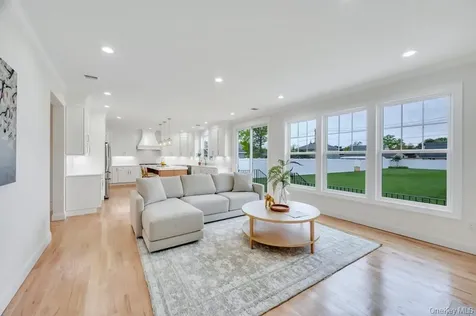 85 West Avenue Hicksville NY 11801