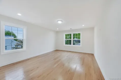 85 West Avenue Hicksville NY 11801