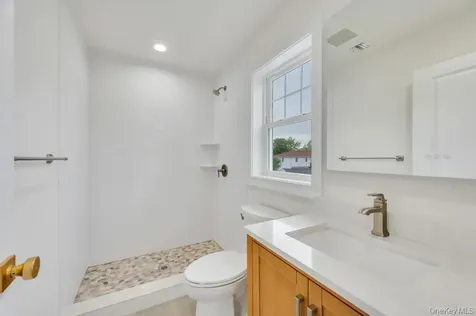 85 West Avenue Hicksville NY 11801