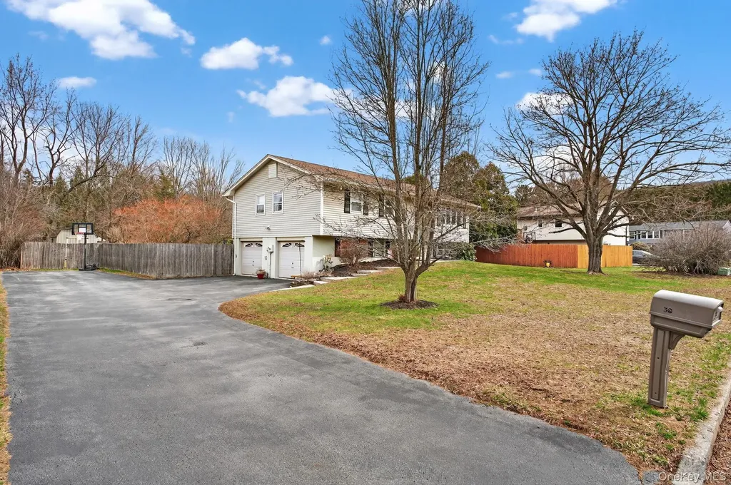 38 Jefferson Drive Monroe NY 10950