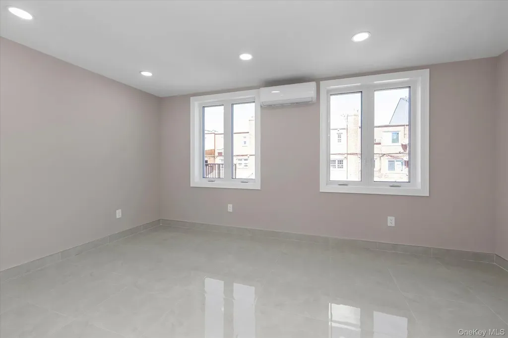 15027 78th Avenue Flushing NY 11367