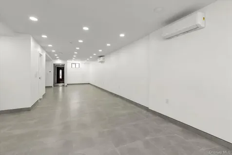 15027 78th Avenue Flushing NY 11367