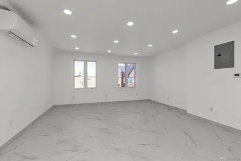 15027 78th Avenue Flushing NY 11367