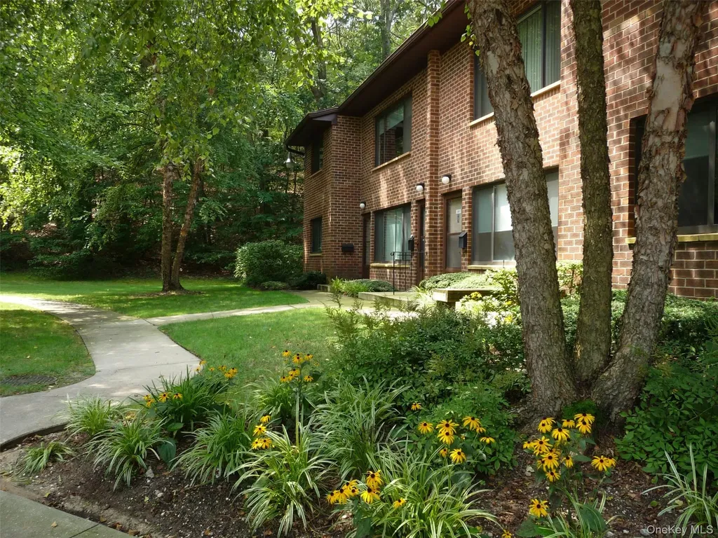 44 Route 25 A Smithtown NY 11787