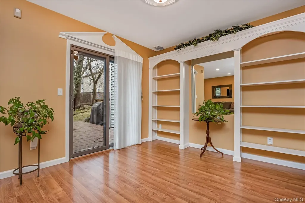 17 Jeremy Circle Nesconset NY 11767