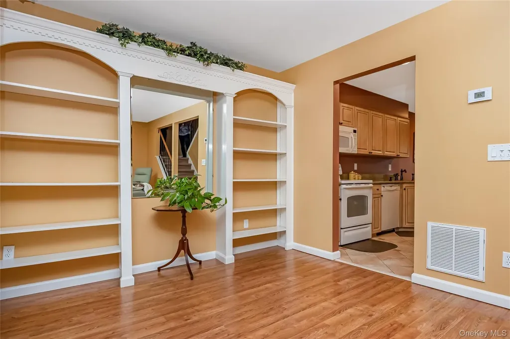 17 Jeremy Circle Nesconset NY 11767