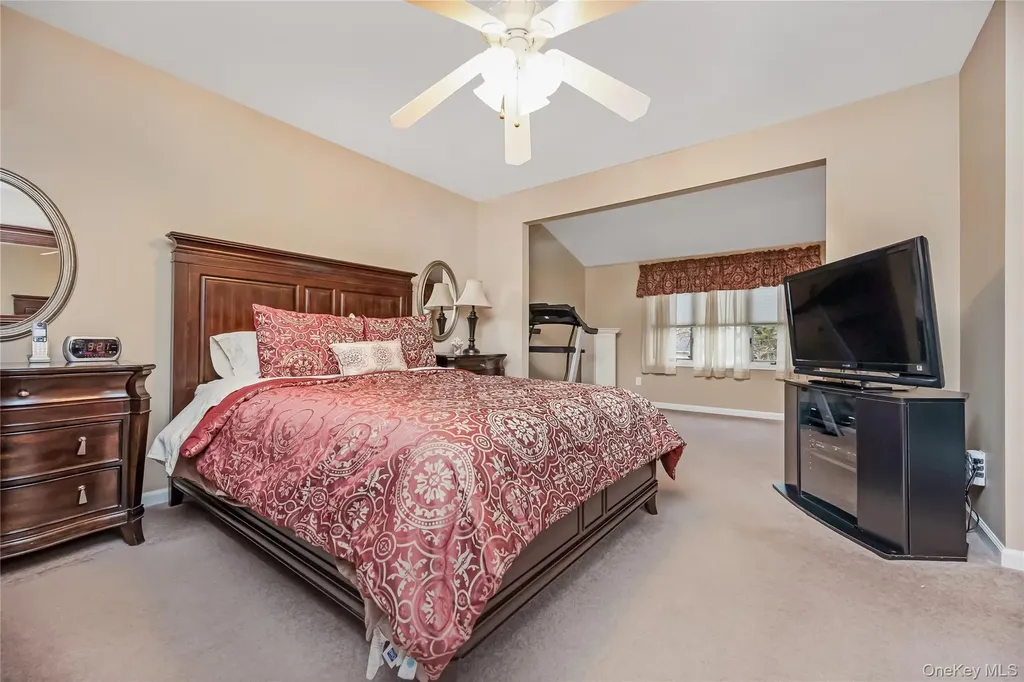 17 Jeremy Circle Nesconset NY 11767