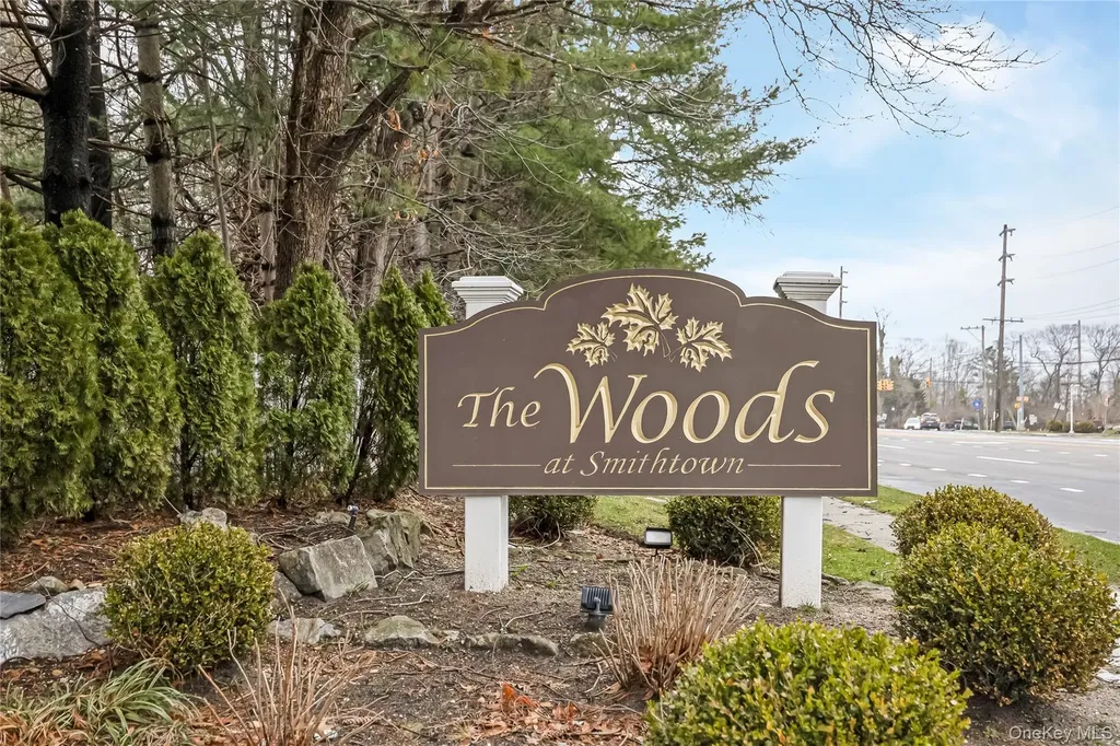17 Jeremy Circle Nesconset NY 11767