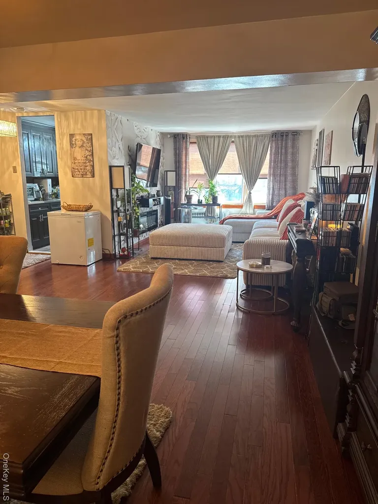 300 North Broadway Yonkers NY 10701