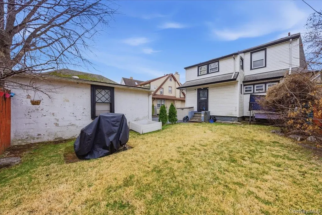 421 Dunham Avenue Mount Vernon NY 10553