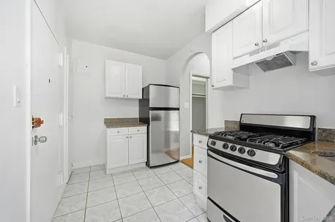3018 Paulding Avenue Bronx NY 10469