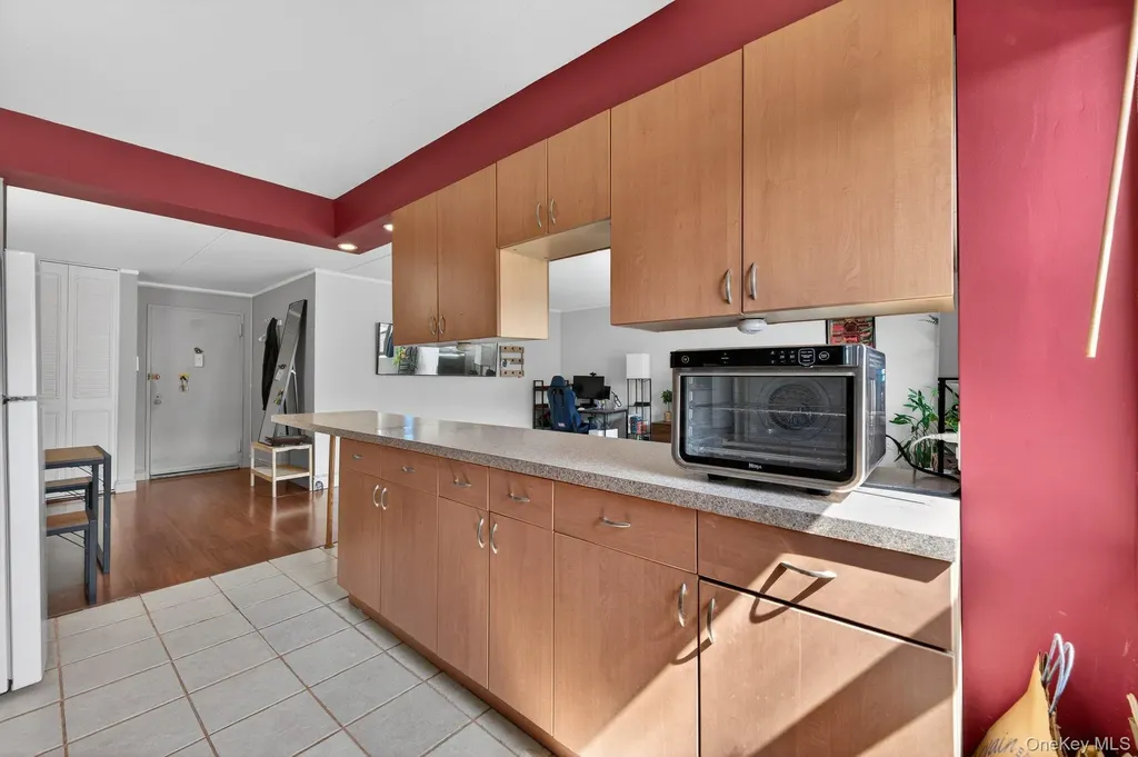 100 Clinton Avenue Mineola NY 11501