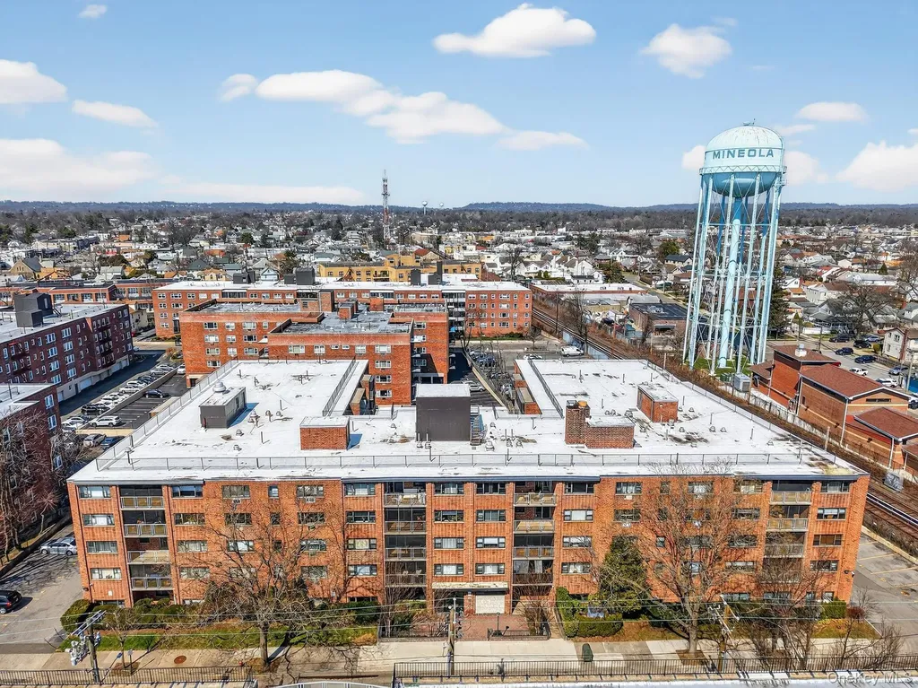 100 Clinton Avenue Mineola NY 11501