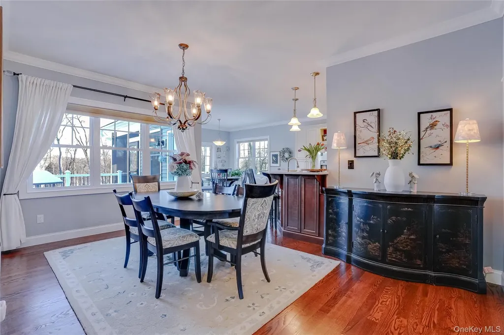 23 Swan Hollow New Windsor NY 12553
