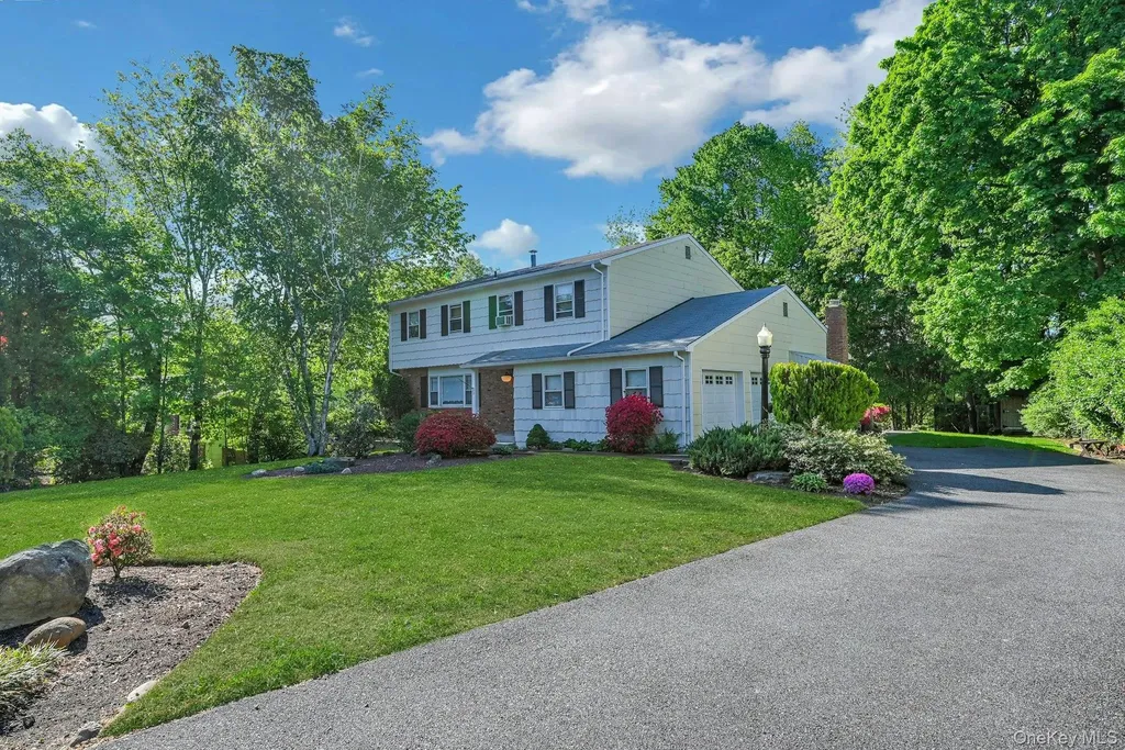 5 Catawba Drive West Nyack NY 10994