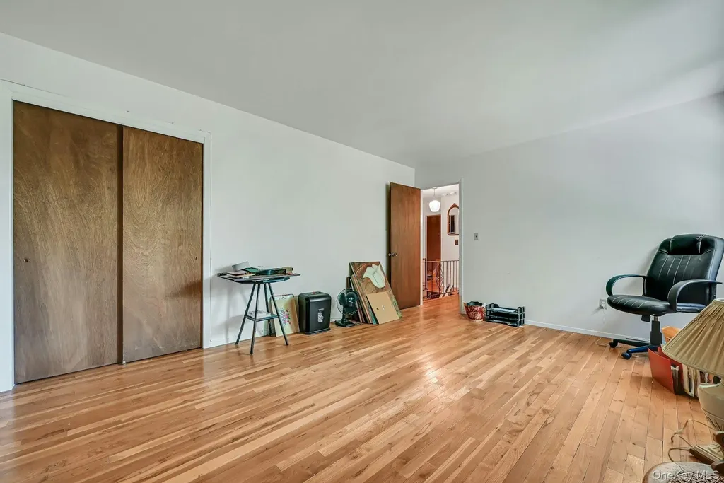 5 Catawba Drive West Nyack NY 10994
