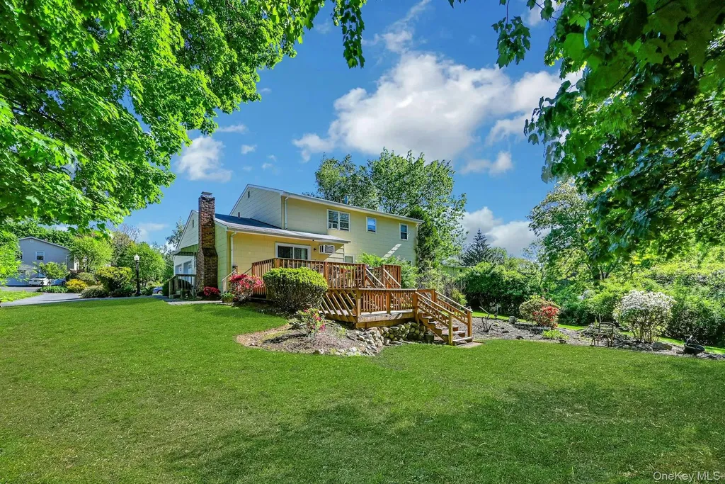 5 Catawba Drive West Nyack NY 10994