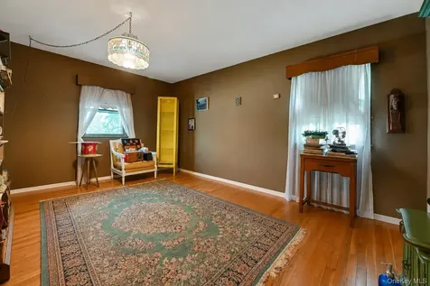 5 Catawba Drive West Nyack NY 10994