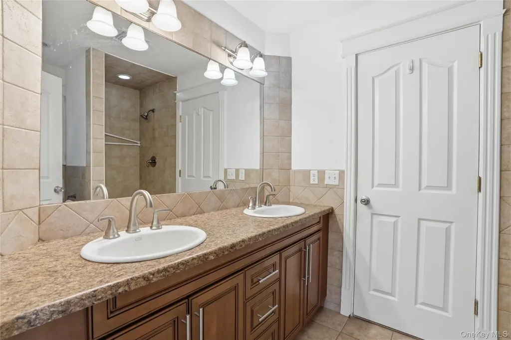 3 Ross Avenue Nyack NY 10960