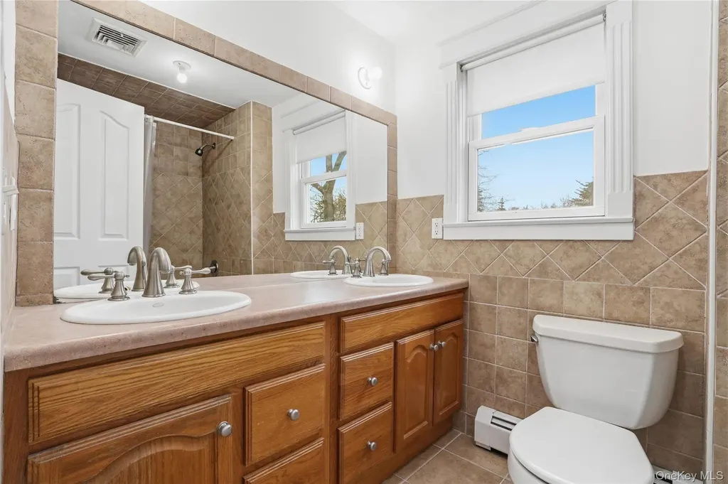 3 Ross Avenue Nyack NY 10960