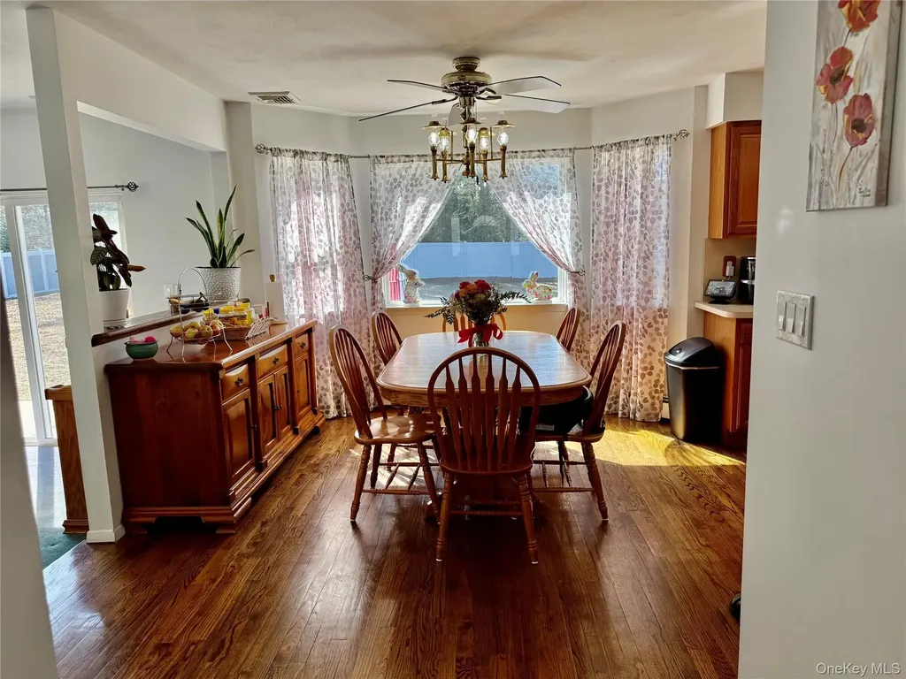 87 N Howell Avenue Centereach NY 11720