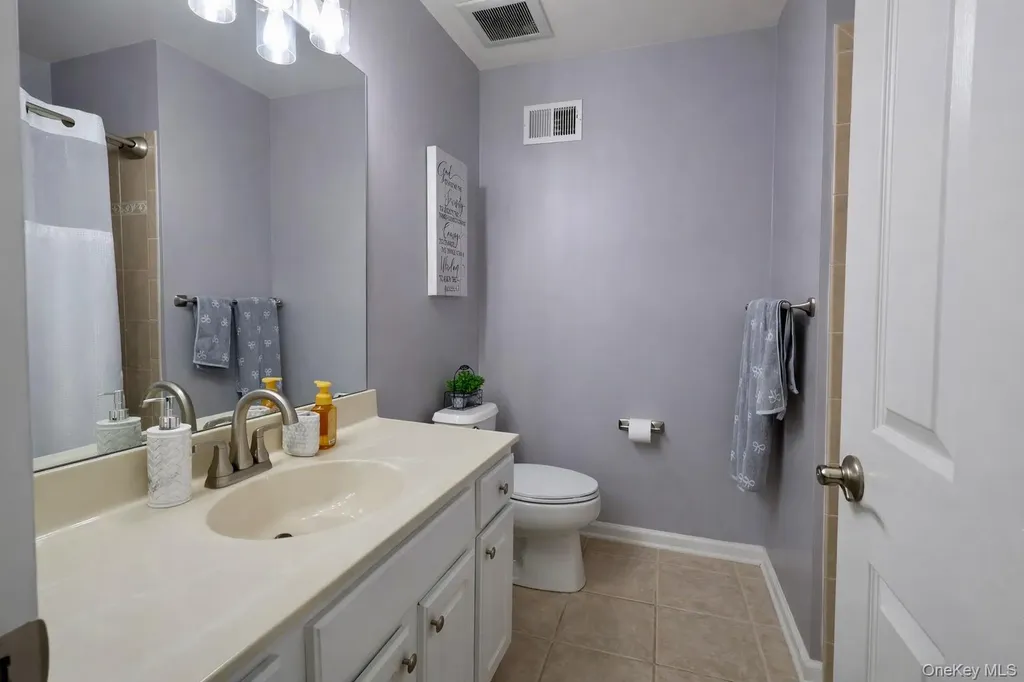 16 Webster Court Monroe NY 10950