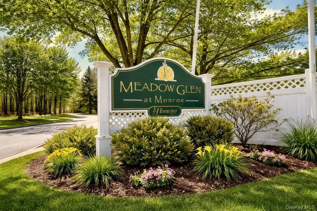 16 Webster Court Monroe NY 10950