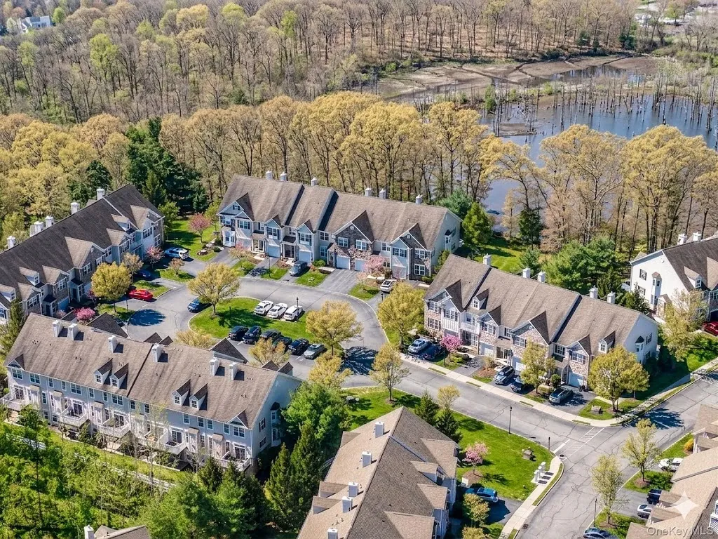 16 Webster Court Monroe NY 10950