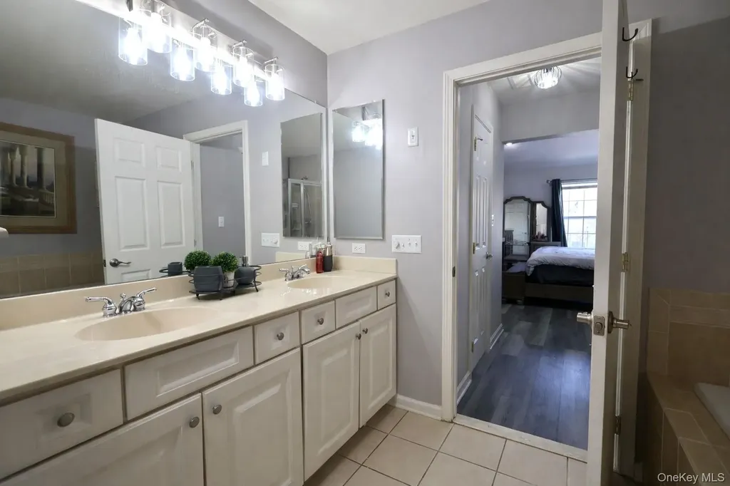 16 Webster Court Monroe NY 10950