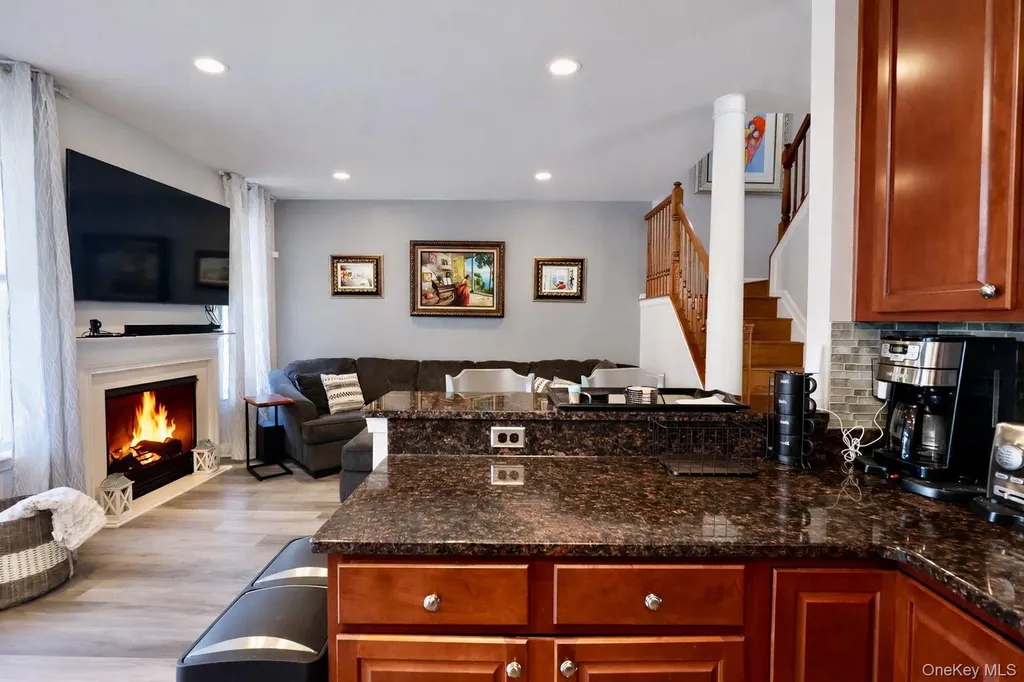 16 Webster Court Monroe NY 10950