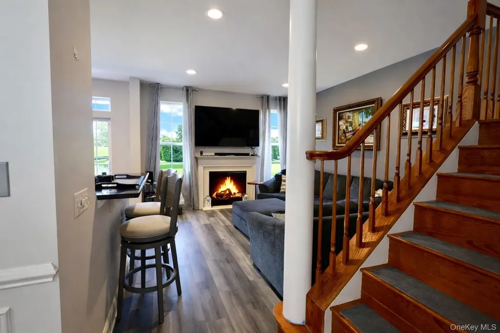 16 Webster Court Monroe NY 10950