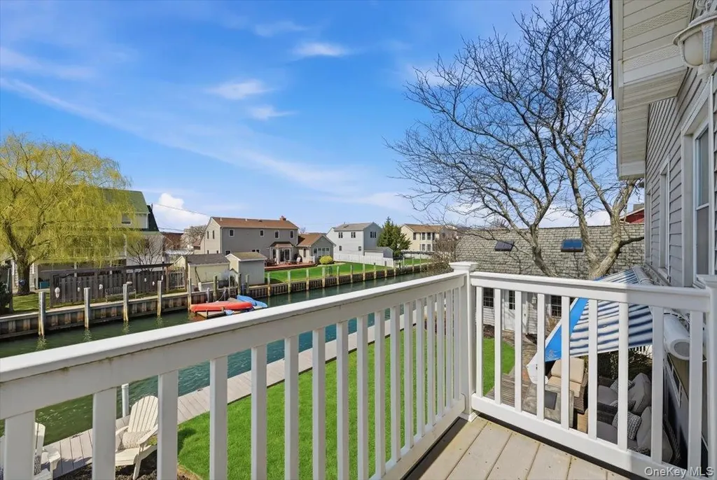 114 Araca Road Babylon NY 11702