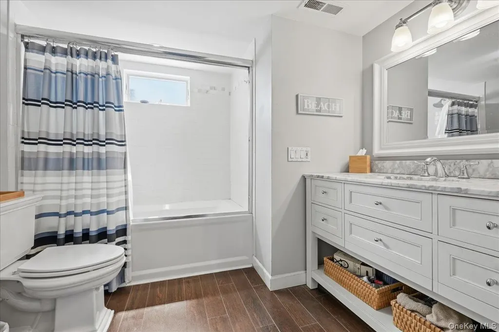 114 Araca Road Babylon NY 11702