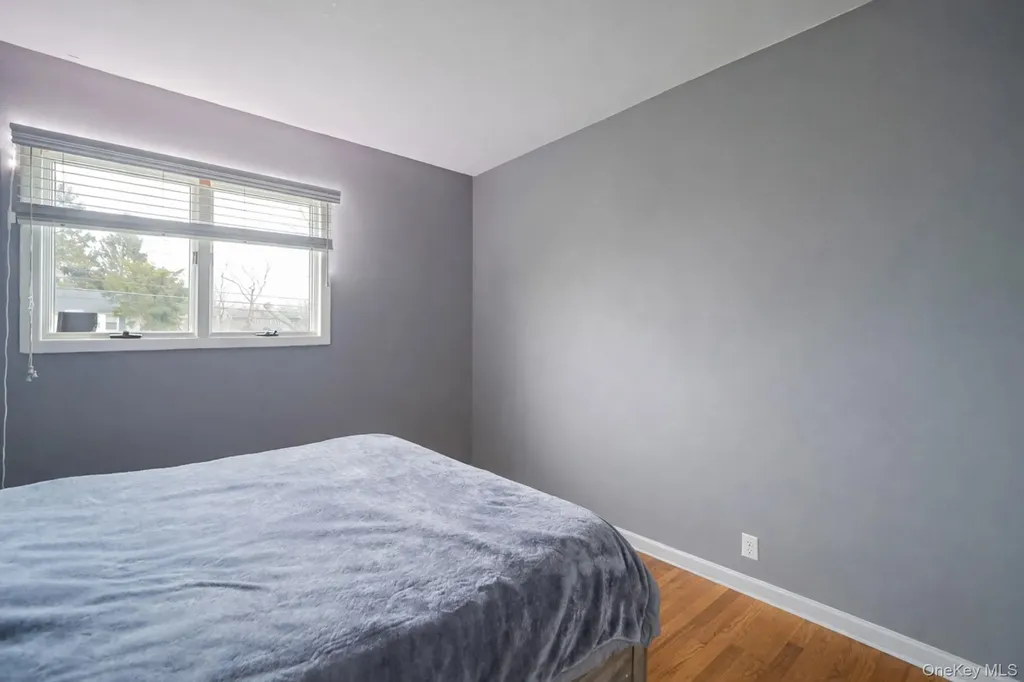 70 Boulevard Avenue West Islip NY 11795