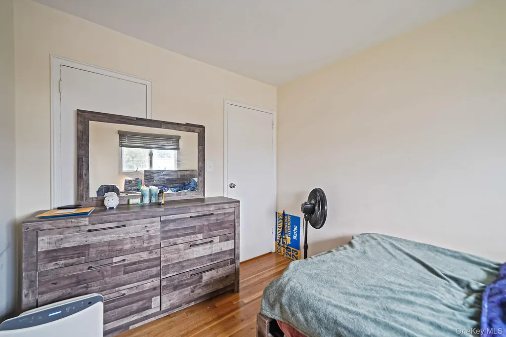 70 Boulevard Avenue West Islip NY 11795